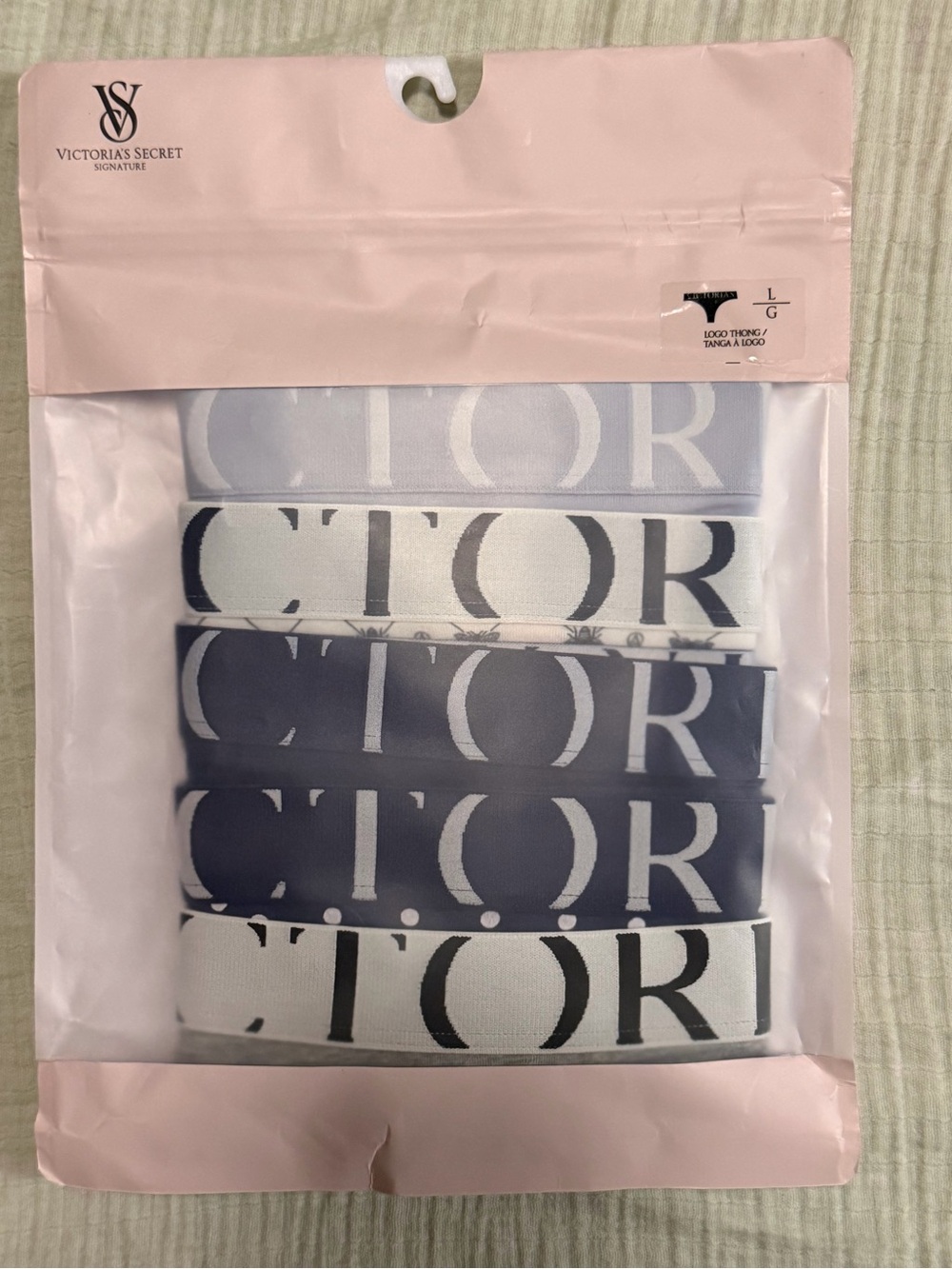Victoria's Secret  - 5 Pack